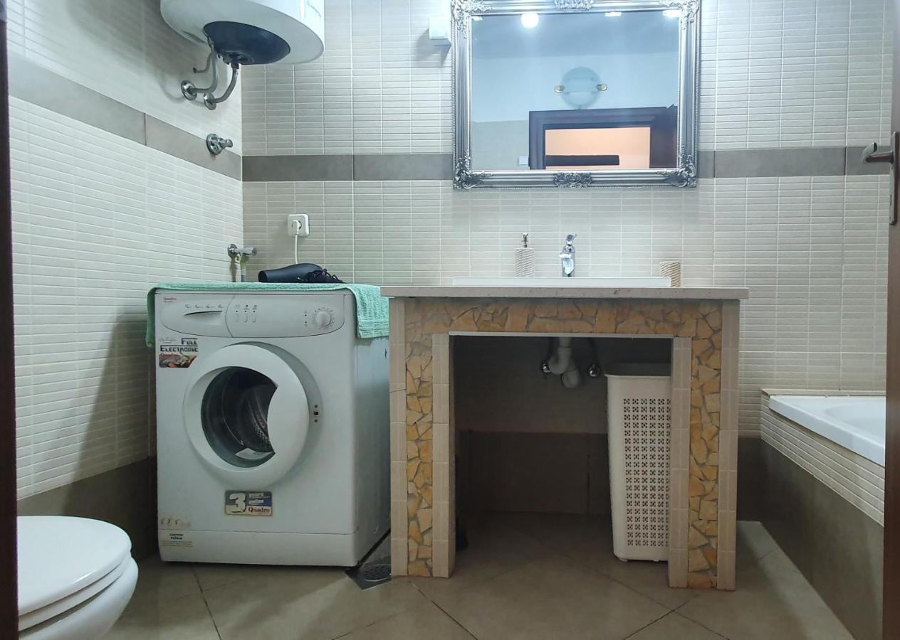 Apartmani Sidro Senj Senj  Exteriör bild